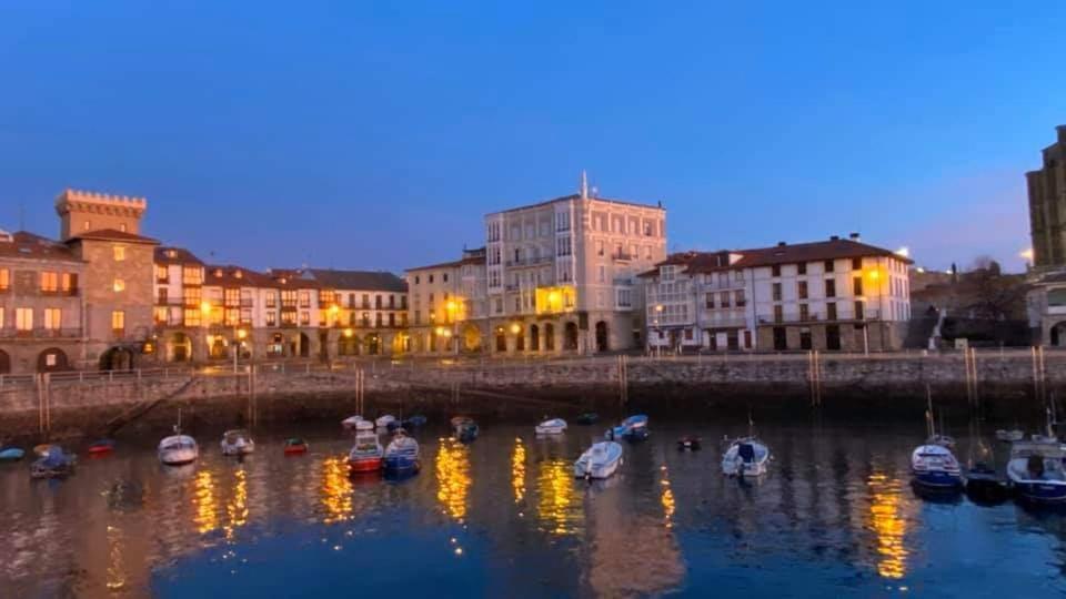 Costa Norte Gym Apartamento Con Terraza Garaje Y Piscina Castro Urdiales Luaran gambar