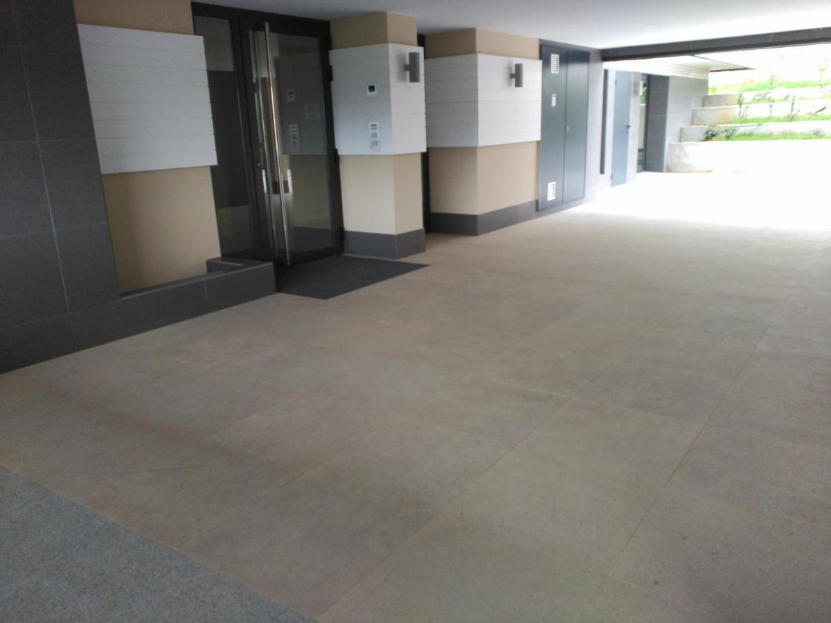 Costa Norte Gym Apartamento Con Terraza Garaje Y Piscina Castro Urdiales Luaran gambar